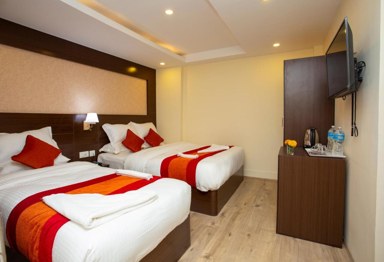 Hotel Sapana Garden Thamel カトマンズ エクステリア 写真