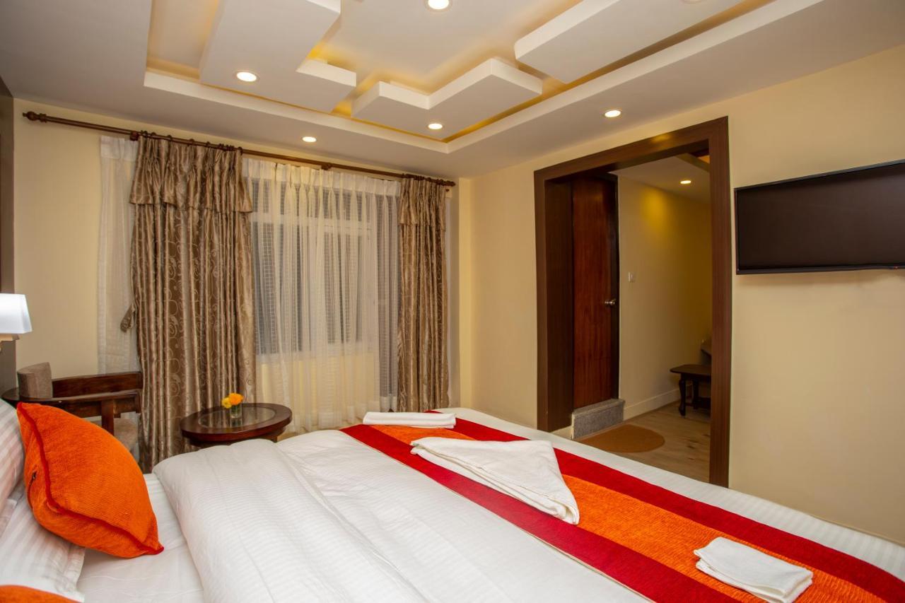 Hotel Sapana Garden Thamel カトマンズ エクステリア 写真