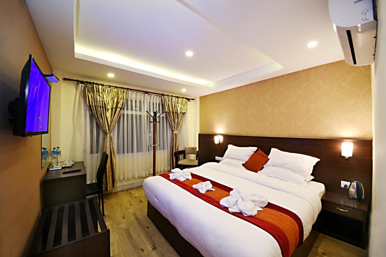 Hotel Sapana Garden Thamel カトマンズ エクステリア 写真