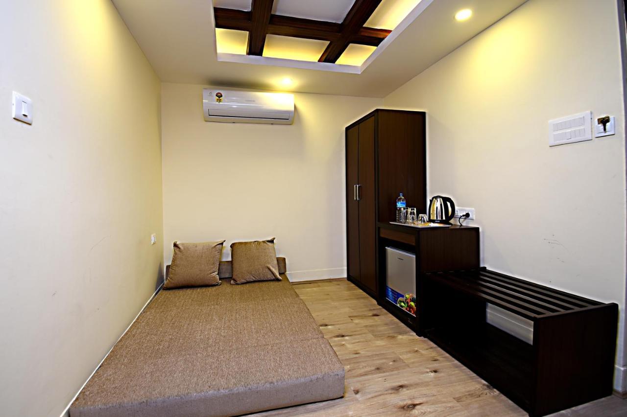 Hotel Sapana Garden Thamel カトマンズ エクステリア 写真