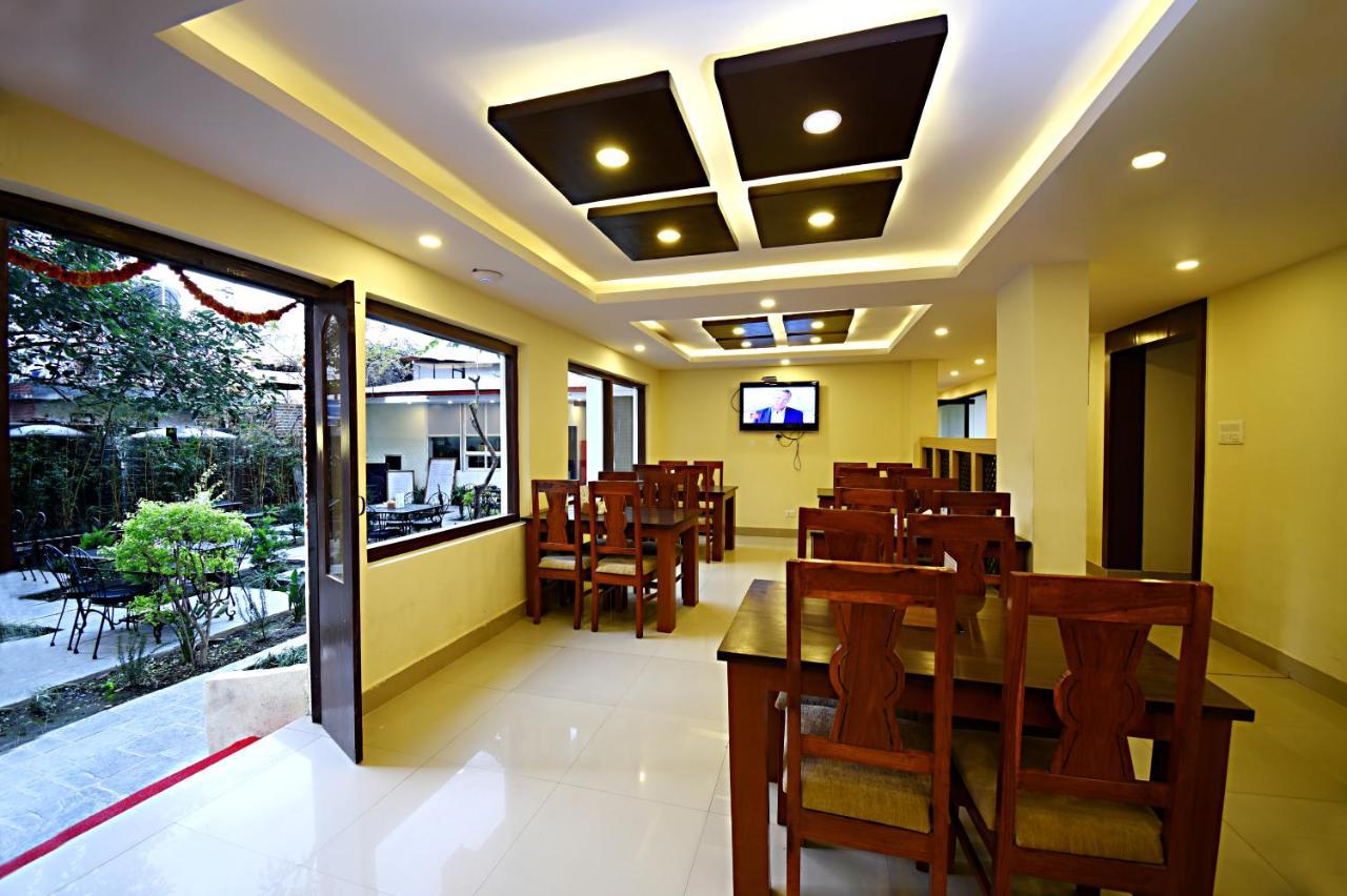 Hotel Sapana Garden Thamel カトマンズ エクステリア 写真